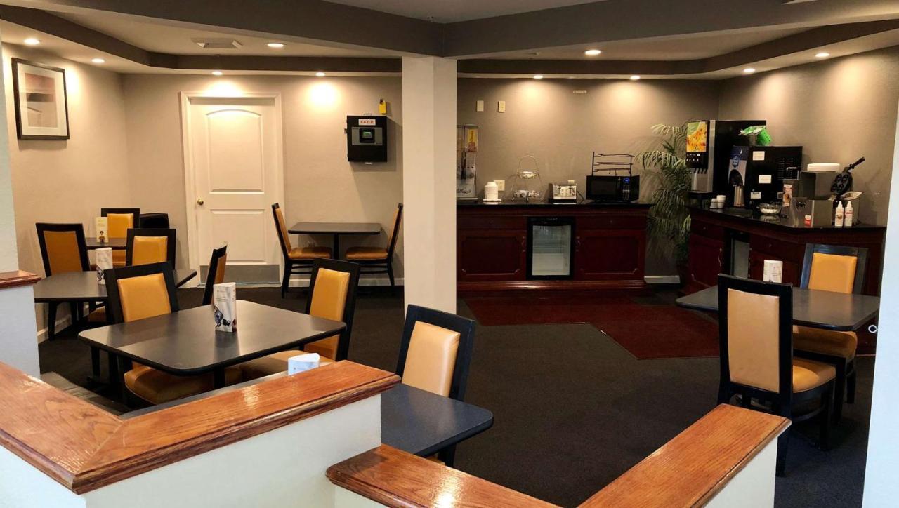 Magnuson Hotel Βιρτζίνια Μπιτς Εξωτερικό φωτογραφία