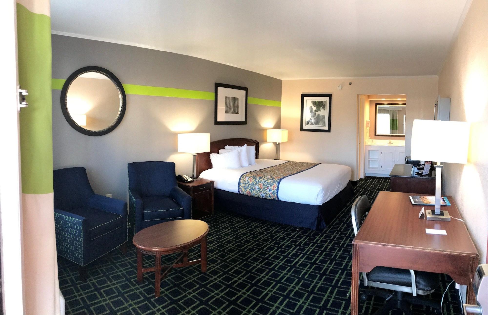 Magnuson Hotel Βιρτζίνια Μπιτς Εξωτερικό φωτογραφία