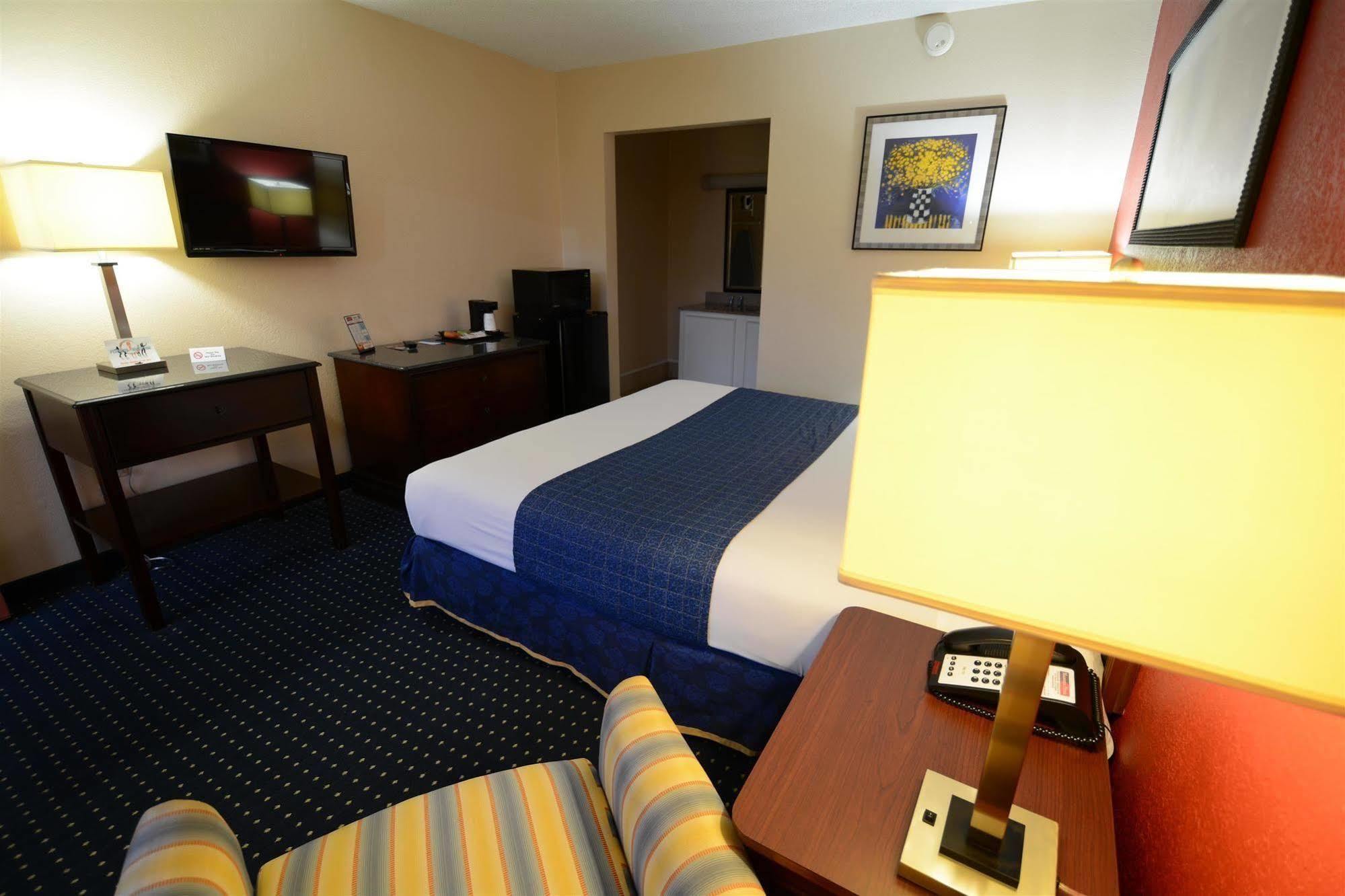 Magnuson Hotel Βιρτζίνια Μπιτς Εξωτερικό φωτογραφία